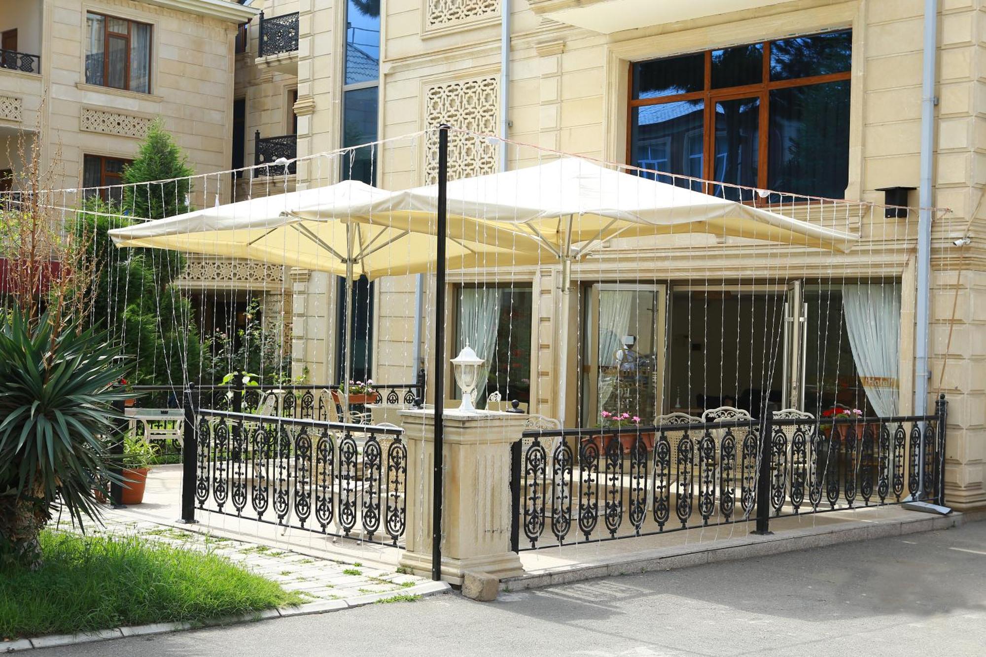 Deluxe Hotel Ganja Exterior foto